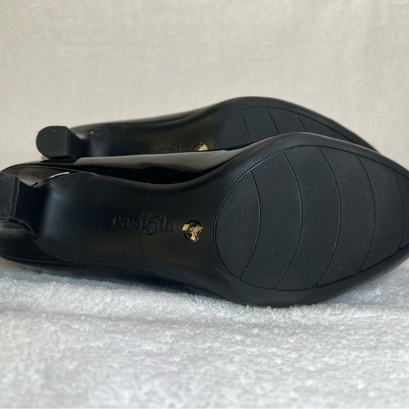 East 5th black patent leather shoes. NWOT - Picture 3 of 4